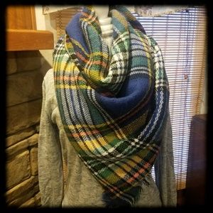Multicolored Blanket Scarf